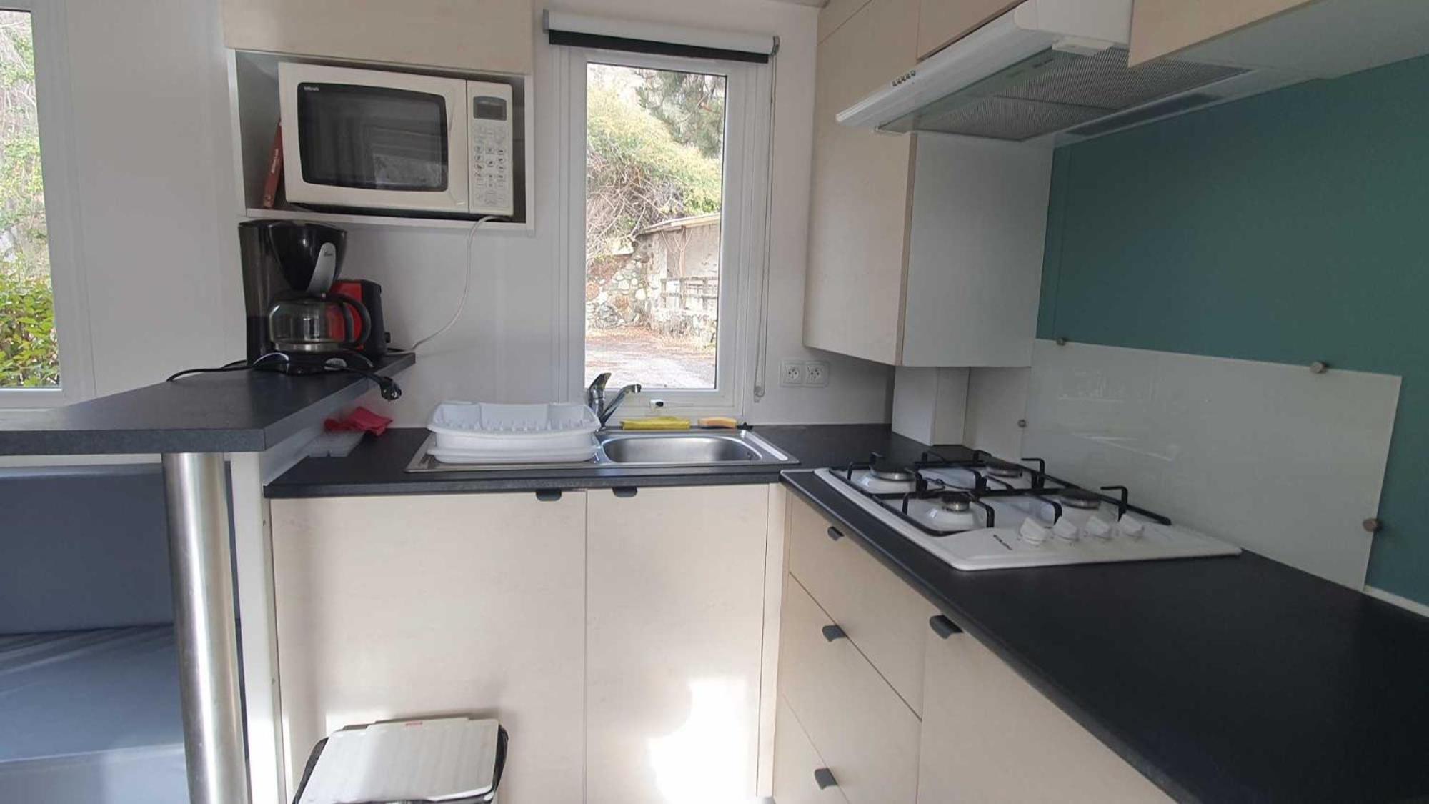 Camping L'Enclave Mobil-Home Estavar Exterior photo